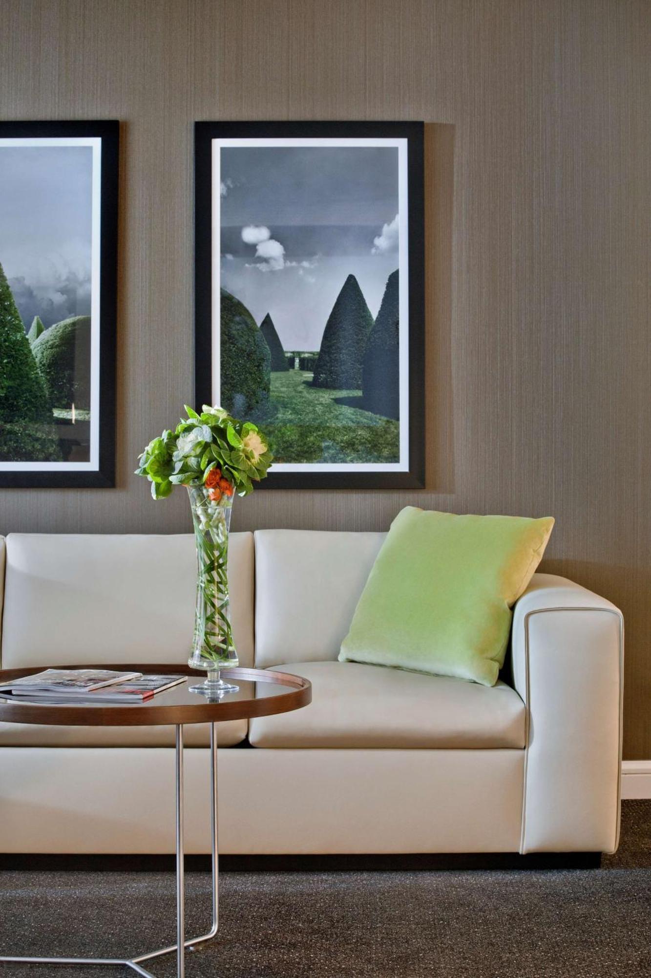 One-Bedroom Executive King Suite