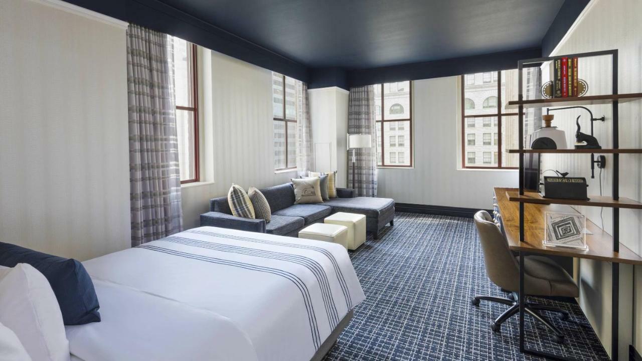 Studio Suite, Suite, 1 Queen, Sofa bed, Corner room,1541133262:JPEG