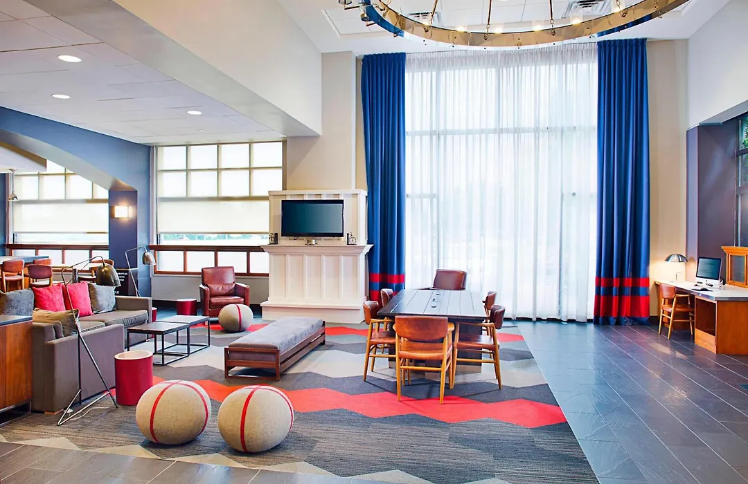Four Points By Sheraton Philadelphia Airport-1